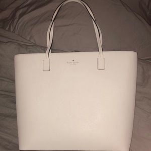 ✨PRICE DROP✨ Like new Kate Spade tote bag